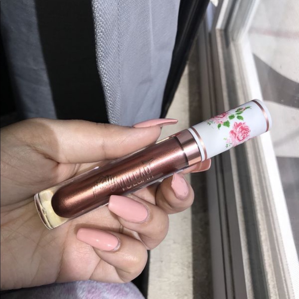 Makeup bundle - Picture 6 of 6